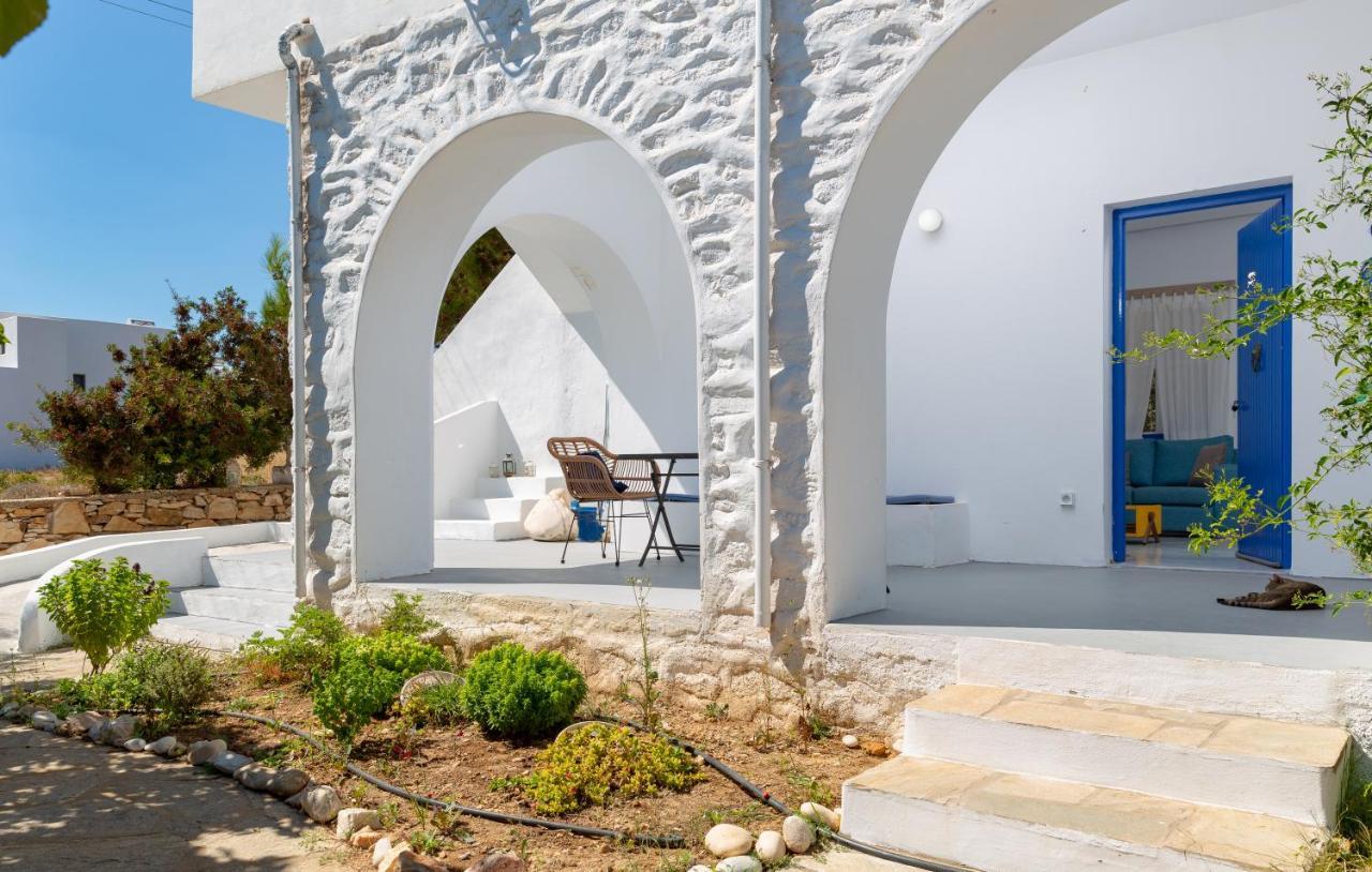 Blue Violet Apartment Drios Exterior photo